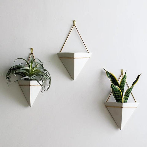 Triangle Porcelain Wall Pot