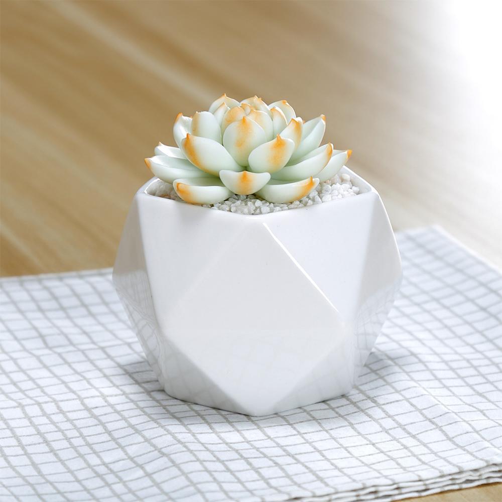 Crystal Shaped White Gloss Finish Porcelain Ceramic Pot