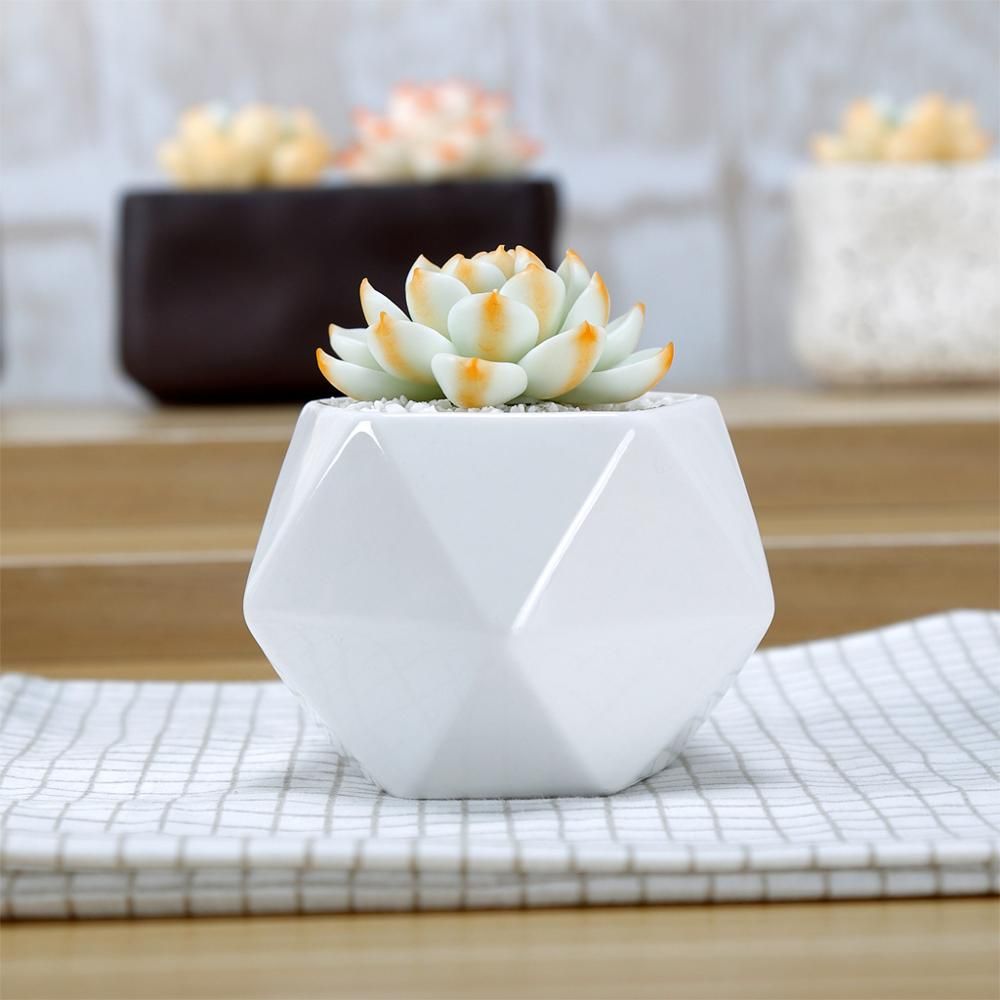 Crystal Shaped White Gloss Finish Porcelain Ceramic Pot