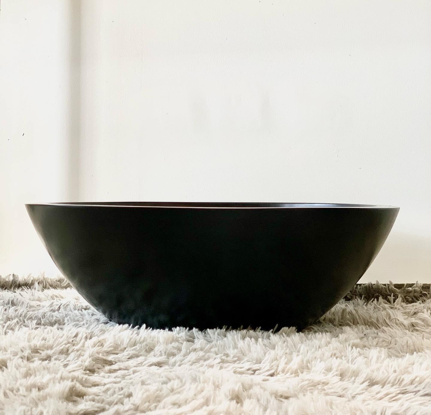Fiberglass "Kawa" Bowl Planter