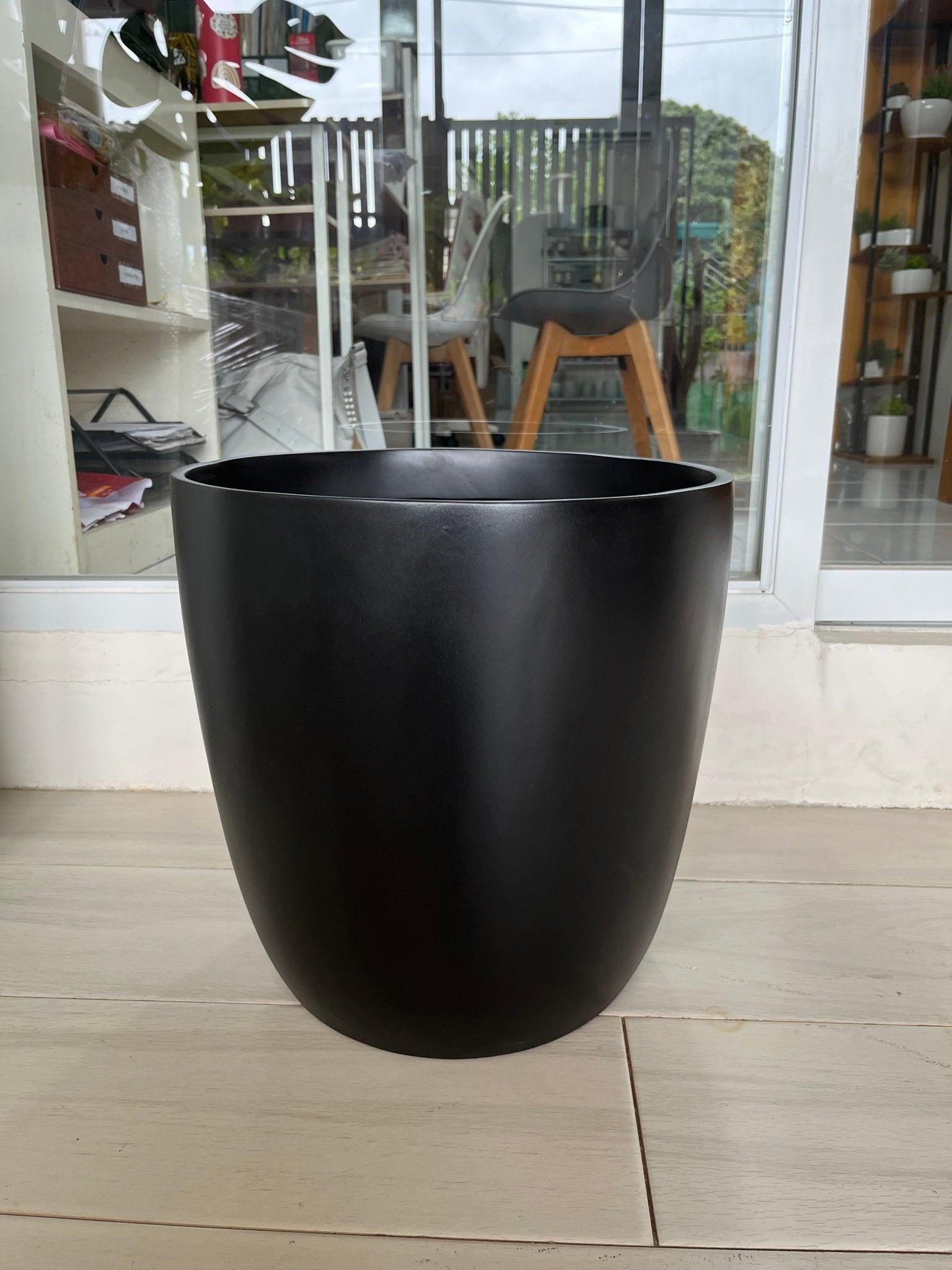 FP185 Cup Shaped Fiberglass Planter