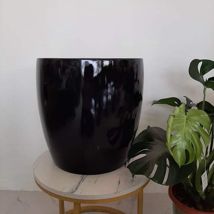 FP185 Cup Shaped Fiberglass Planter