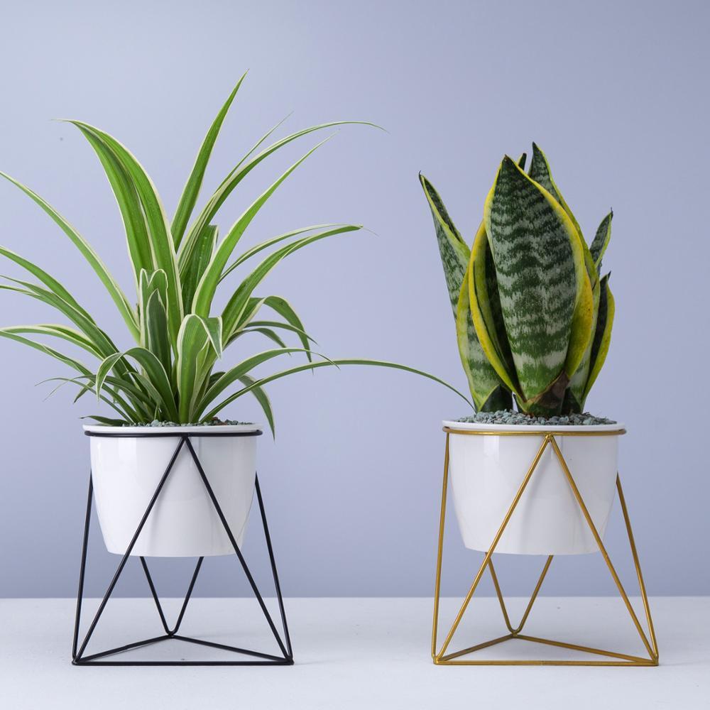 Porcelain Ceramic pot With Triangular Shape Iron Stand