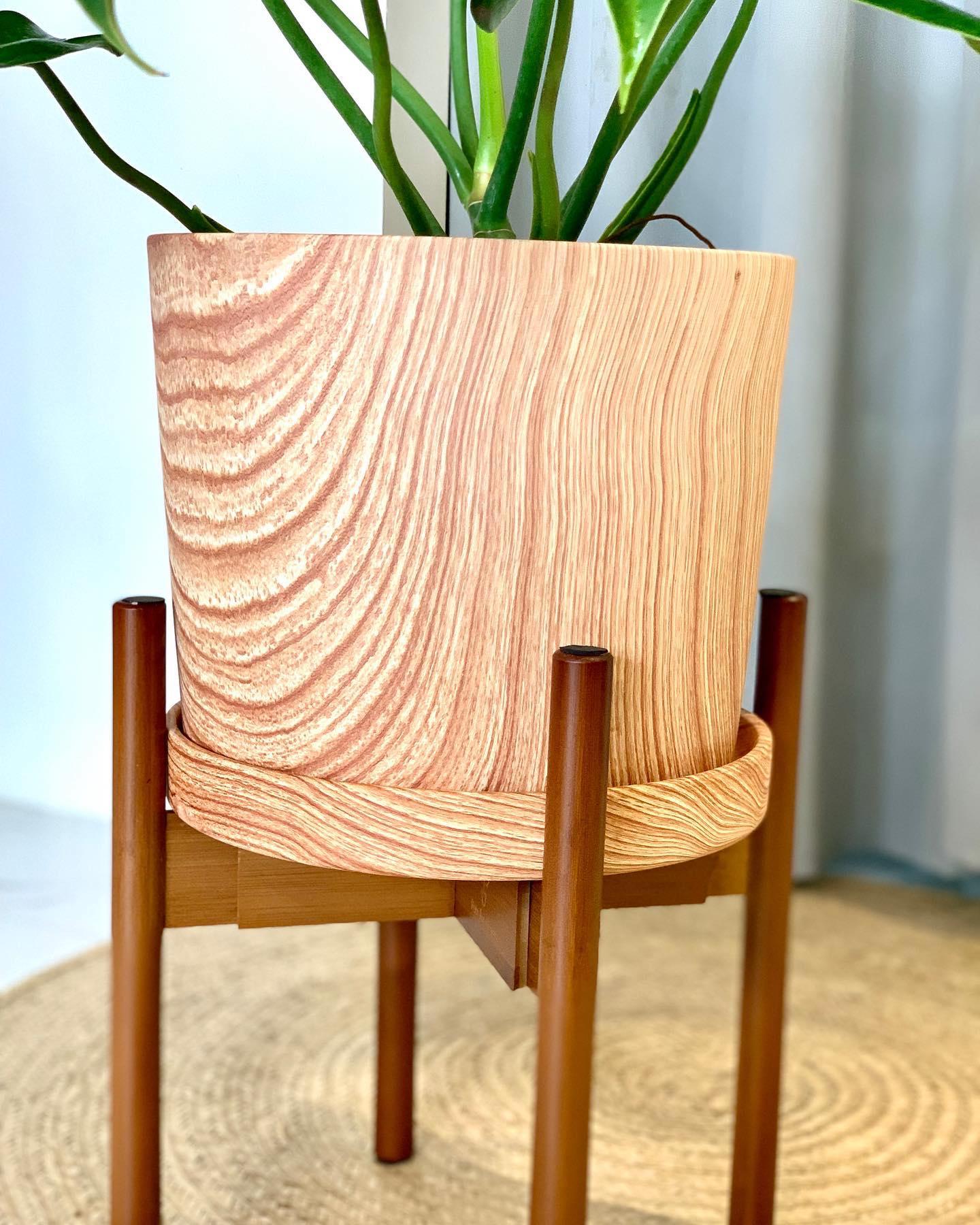 Burly Wood Finish Cylinder Ceramic Floor Planter With Catch Plate